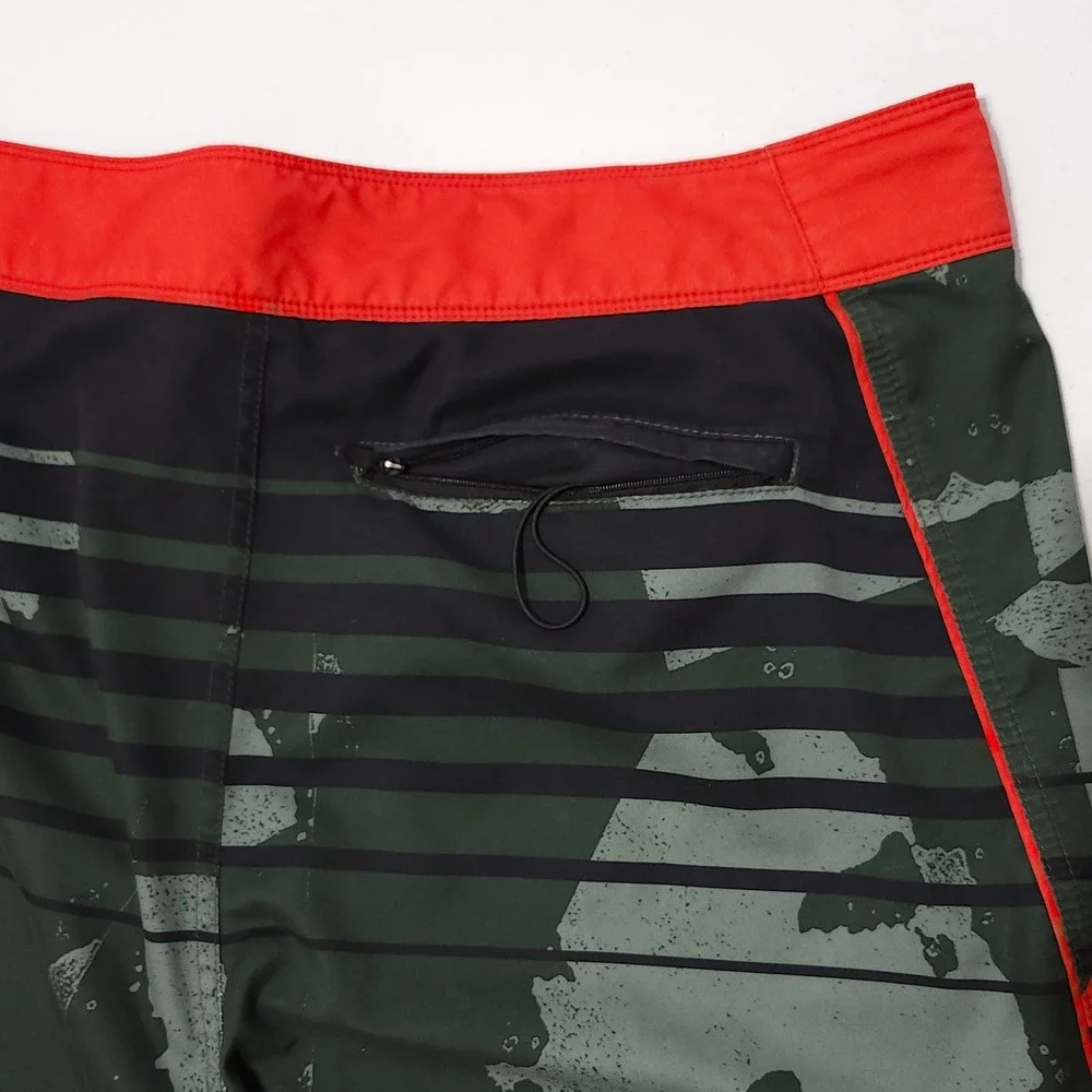 Fox Racing Boardshorts Size 40 Green Red Camo Graphic Swim Trunks Surf Beach